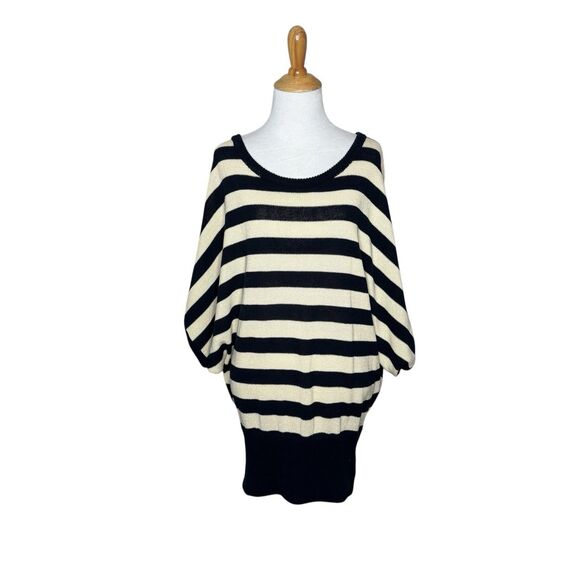 Anthropologie Moth Navy Cream Striped Dolman Sleeve Tunic Sweater Size Small - Picture 7 of 7
